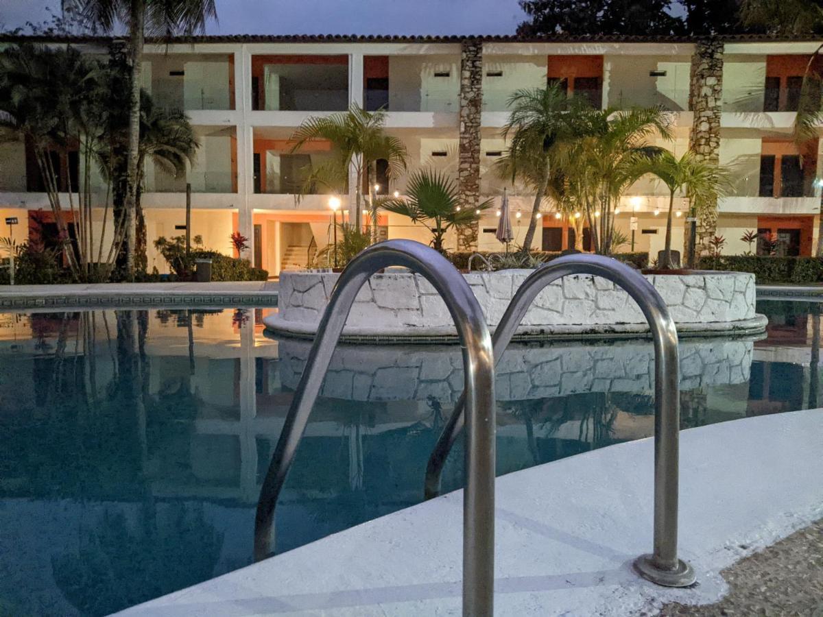 Hotel Plaza Palenque Luaran gambar