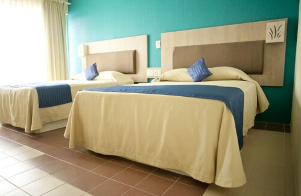 Hotel Plaza Palenque Luaran gambar