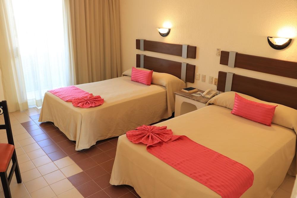 Hotel Plaza Palenque Luaran gambar