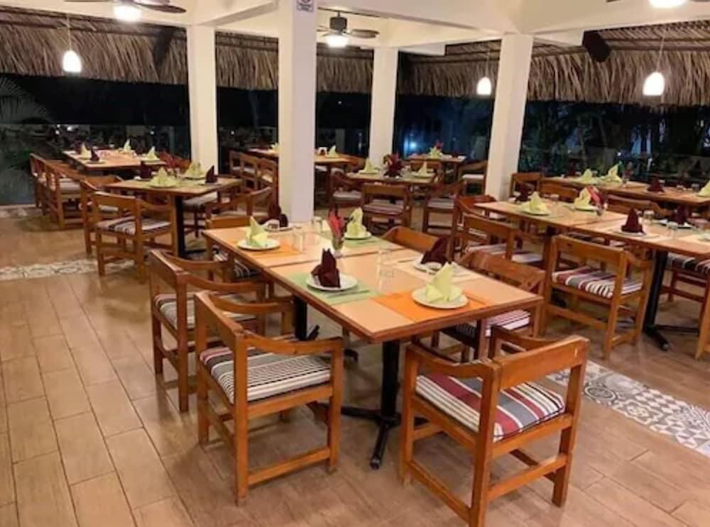 Hotel Plaza Palenque Luaran gambar